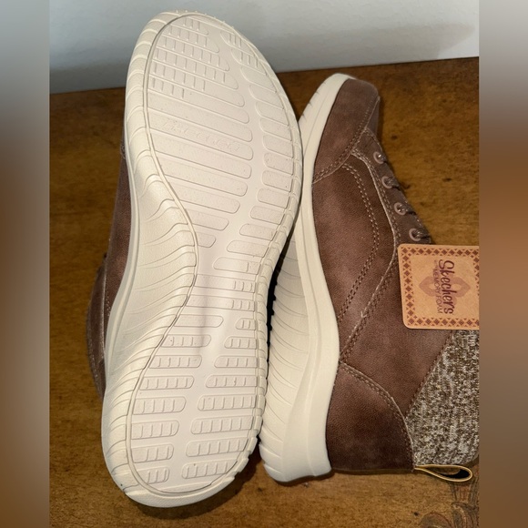 Skechers Ultra Flex Lace-Up Sneaker Boots - Icelyn 8.5 - Picture 8 of 9